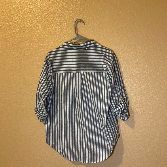 Source Unknown Blue and White Striped Blouse - Picture 2 of 2
